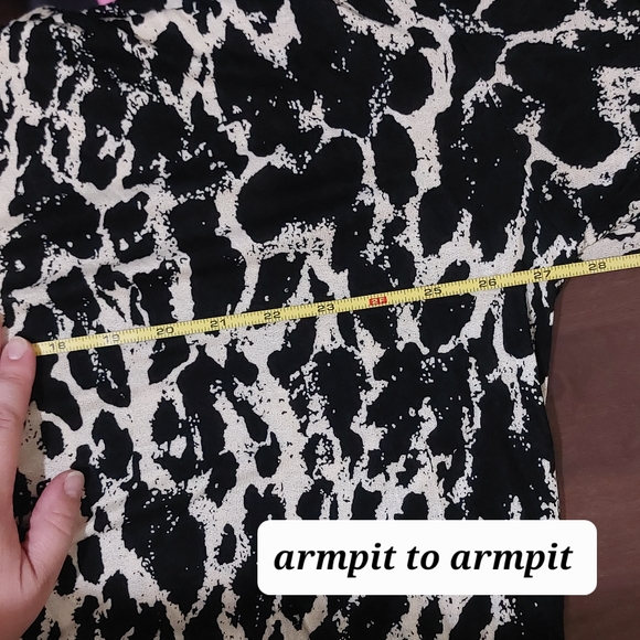 Urban Outfitters Animal Leopard Print Long Sleeve Trendy Oversized Fall Blouse - Picture 9 of 11